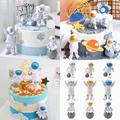 Plastic Astronaut Space-Themed Cake Decoration Set (3 Pieces) for Kids' Birthdays