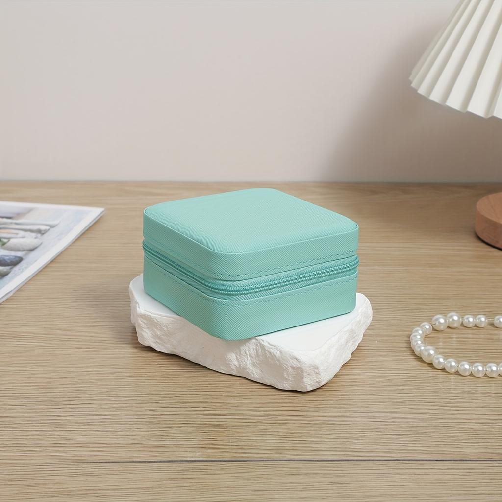 1pc Mini Portable Jewelry Box, Jewelry Box, Travel Jewelry Storage Box for Earrings, Rings, Necklaces, Bracelets with Zipper