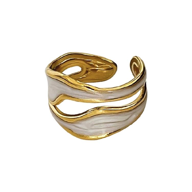 High Quality Alloy Ring With Wrinkle And Hollow Features Enhanced By White Drip Oil For A Sophisticated Touch