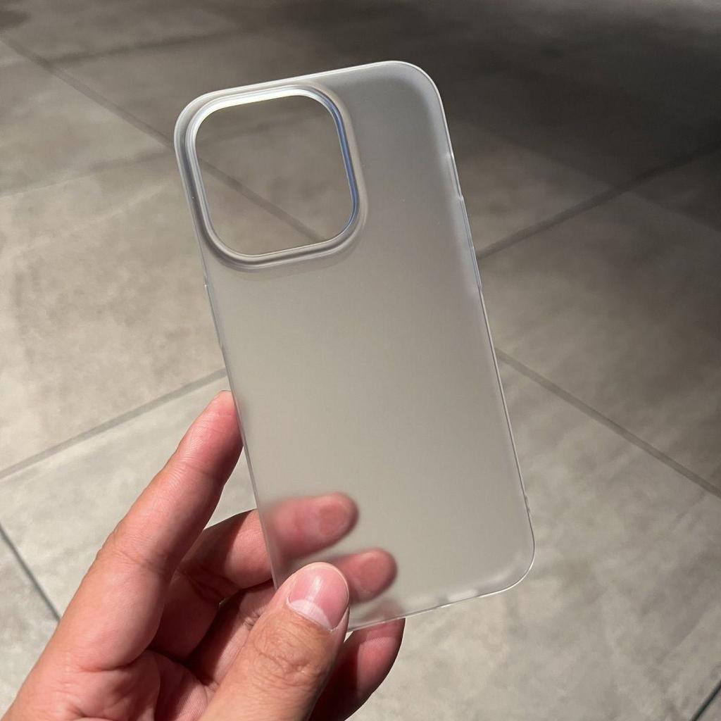 Frosted Anti-Fingerprint Dustproof Case for Apple 14/ iPhone 13 Pro Max/ 12/ 14 Pro - Non-Yellowing, Gender Neutral