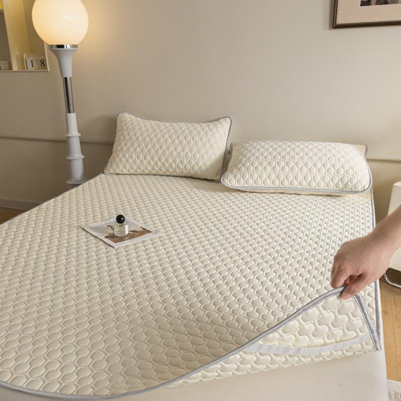 Thin Summer Mat for Bed High-quality Cool Feeling Rayon Bed Pad Cover and Pillowcase Bed Sheet Set Cooling