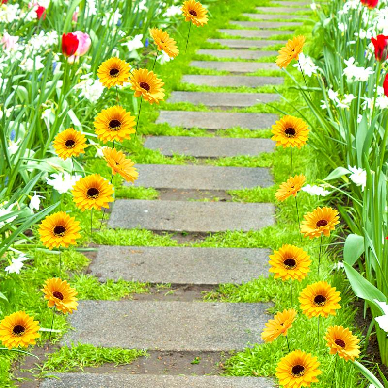 1Set Artificial Flower Micro Landscape Potted Plant Decoration Lawn Decoration Cloth Outdoor Landscape Daisy Card Insertion
