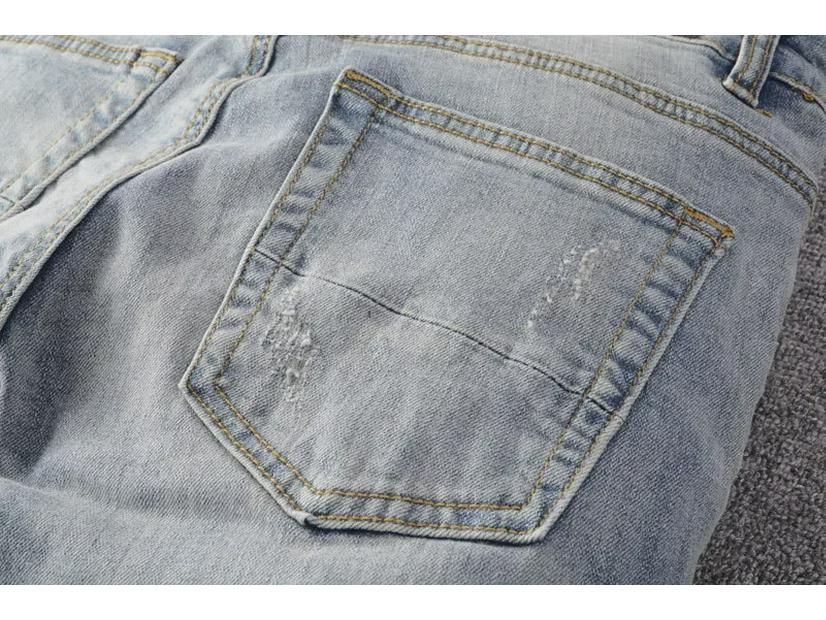 Pánské světle modré roztrhané skinny džíny s diamantovými nášivkami