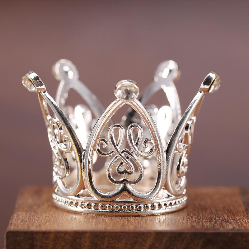 Small Metal Crown for Boys Girls Baby Birthday Prom Mini Tiaras Hair Jewelry Cake Diadem Ornaments Wedding Hair Accessories