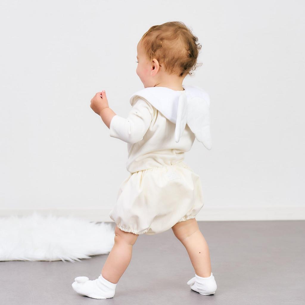 International Baby Gift Box with Angel Wings F.O. (Off-White, 70)