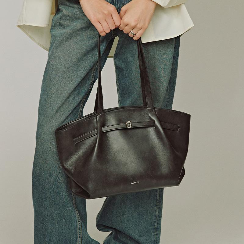 New LA FESTIN Top Grain Cow Leather Handbag, Shoulder Bag, Underarm Tote Large Women's Cardamom Brown/Coconut/Raven Black 622381