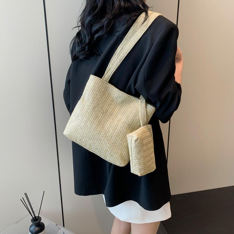 2024 Spring New Simple Casual Tote Bag Large Capacity Fashion Street Trend Straw Woven Shoulder Bag