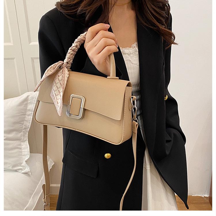 New Retro Portable Small Square Bag Women's Bag Trendy Versatile Shoulder Texture Fashionable Commuter Messenger Handbag