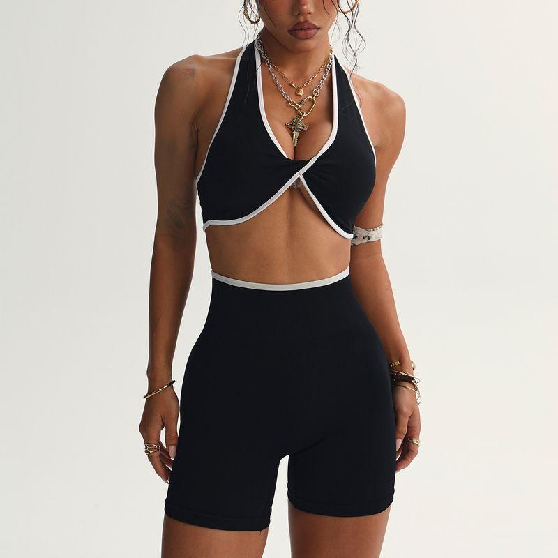 

Seamless Yoga Suit Women Contrast Color Twist Gathered Yoga Bra Running Fitness Top Yoga Shorts Two-piece Set Black(Suit) S (47.50 kg-57.50 kg