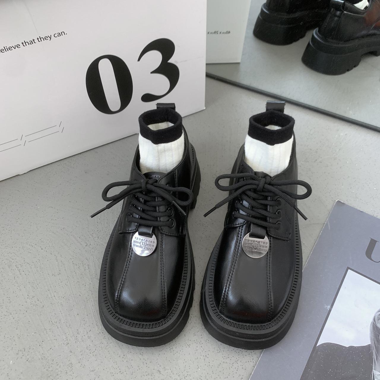 

British style small leather shoes women s 2025 spring and autumn new casual and thin Mary Jane platform high-heeled loafer single shoes tide 35 чёрный