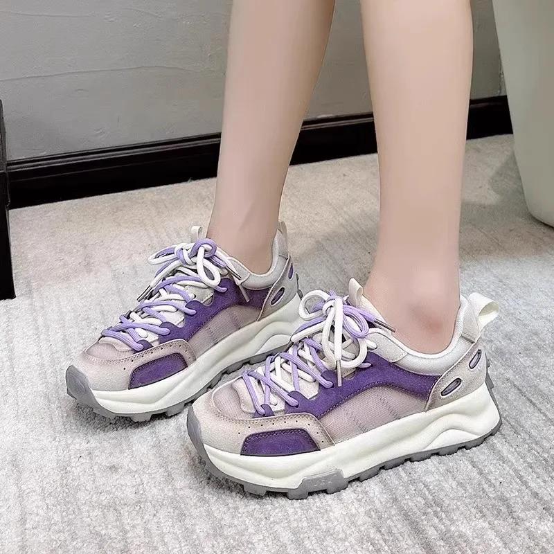 New Women's Spring and Autumn Korean Fashion Student Casual Skateboarding Shoes Lightweight and Durable Sports Shoes sneakers