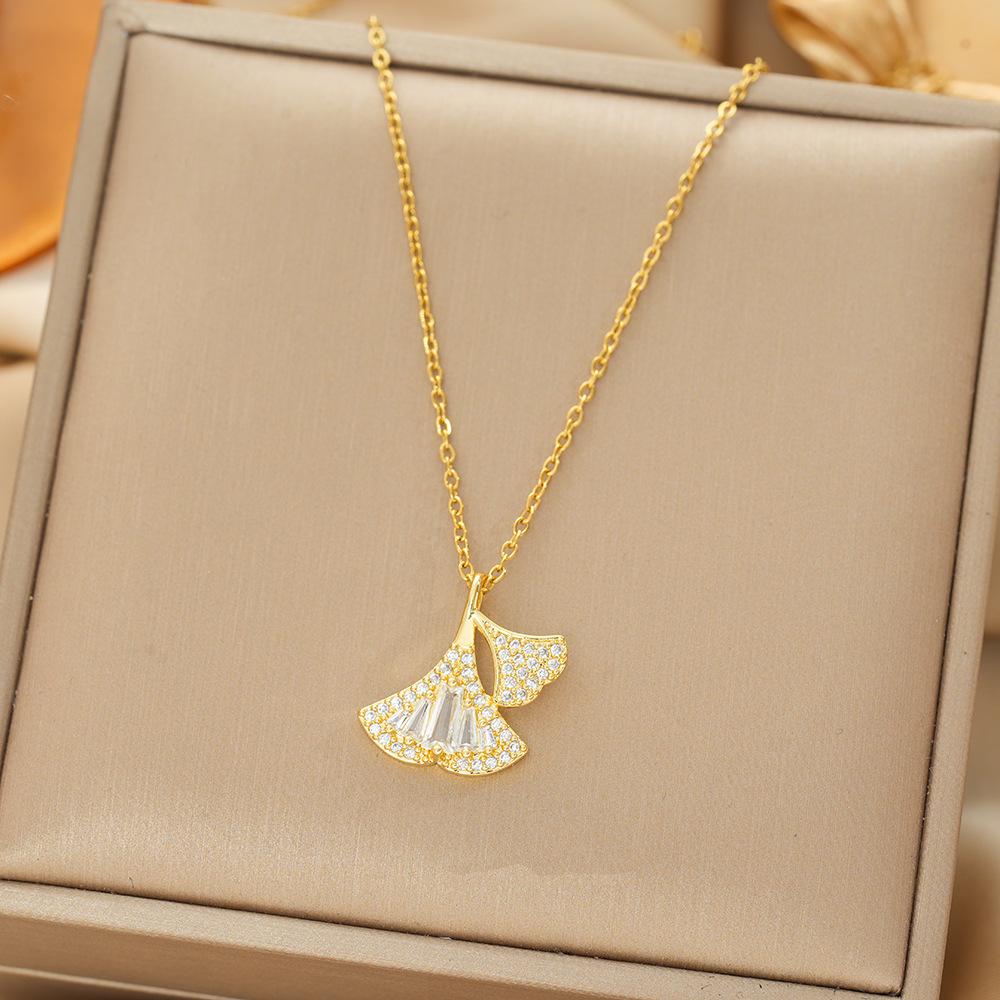 Japan and South Korea Simple Popular Wind Titanium Steel Necklace Female Niche Exquisite Internet Celebrity Zircon Clavicle Chain High-end Jewelry