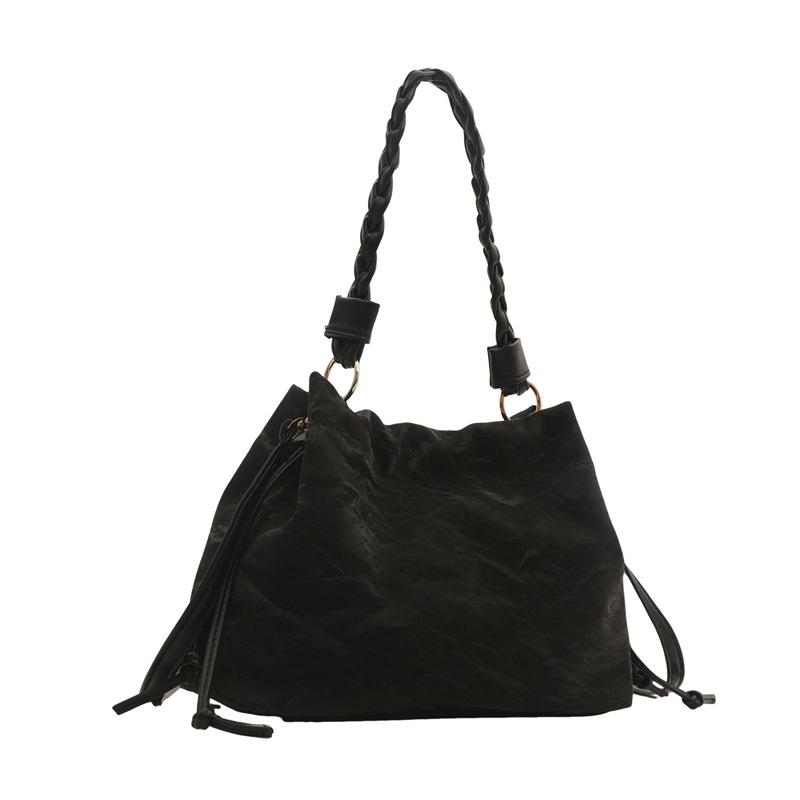 

Модная плетеная сумка 2024 года, весна-лето, новая корейская версия, нежный нишевый дизайн, однотонная сумка через плечо, женская сумка