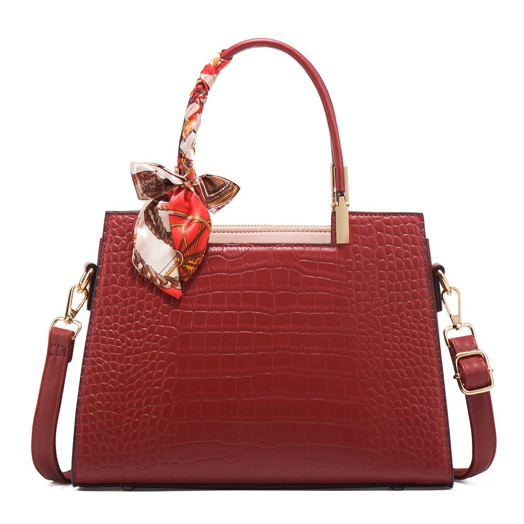 Elegant Middle-aged Mother's Bag 2024 New Fashion Crocodile Pattern Handbag Crossbody Bag Bride's Red Wedding Bag for Women