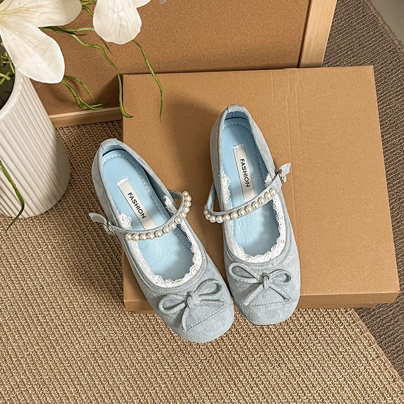 French retro shallow mouth inner height increase single shoes women's summer 2025 new with skirt soft sole versatile Mary Jane shoes