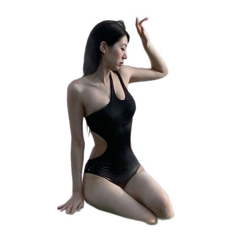 Swimsuit Women's One-piece Black Solid Color Sexy One-shoulder Pop Model Slimming Belly-covering Internet Celebrity High-end Hot