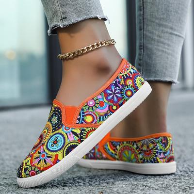 Vibrant Style Retro Chic Women's Casual Sneakers - Colorful Paisley Print, Lightweight Fabric, All-Season Comfortable Shoes, Slip-On Casual Flats