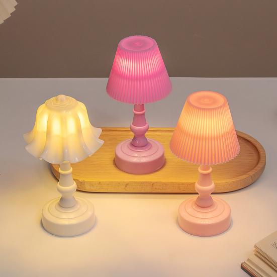 Night Light Mini Flower Shape Soft Glow Warm Light Desk Lamp with Adjustable Brightness Touch Control Portable Table Lamp