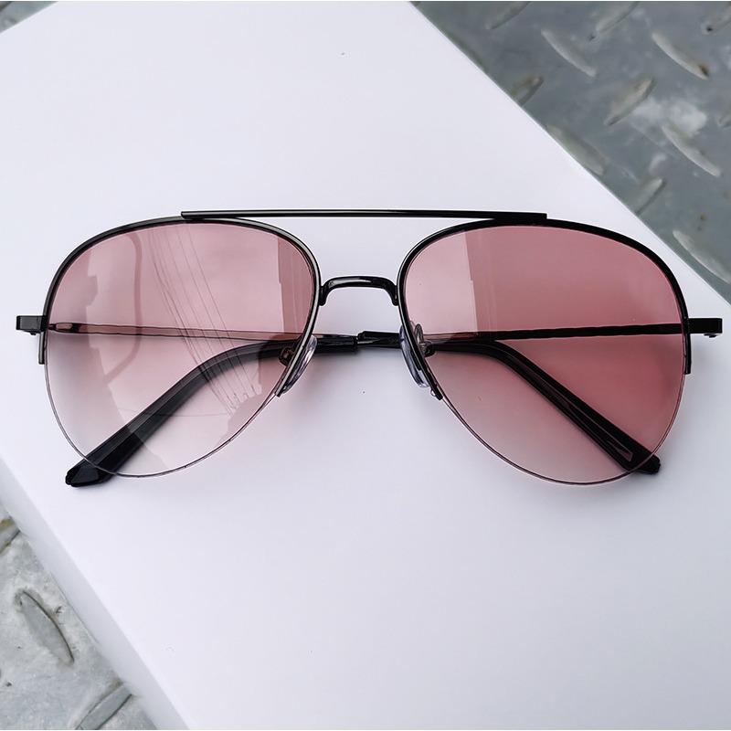 Sporty Metal Frame Fashion Glasses for Men & Women  Anti-Reflective Lenses Golden-Tone Finish Perfect for and Activitie