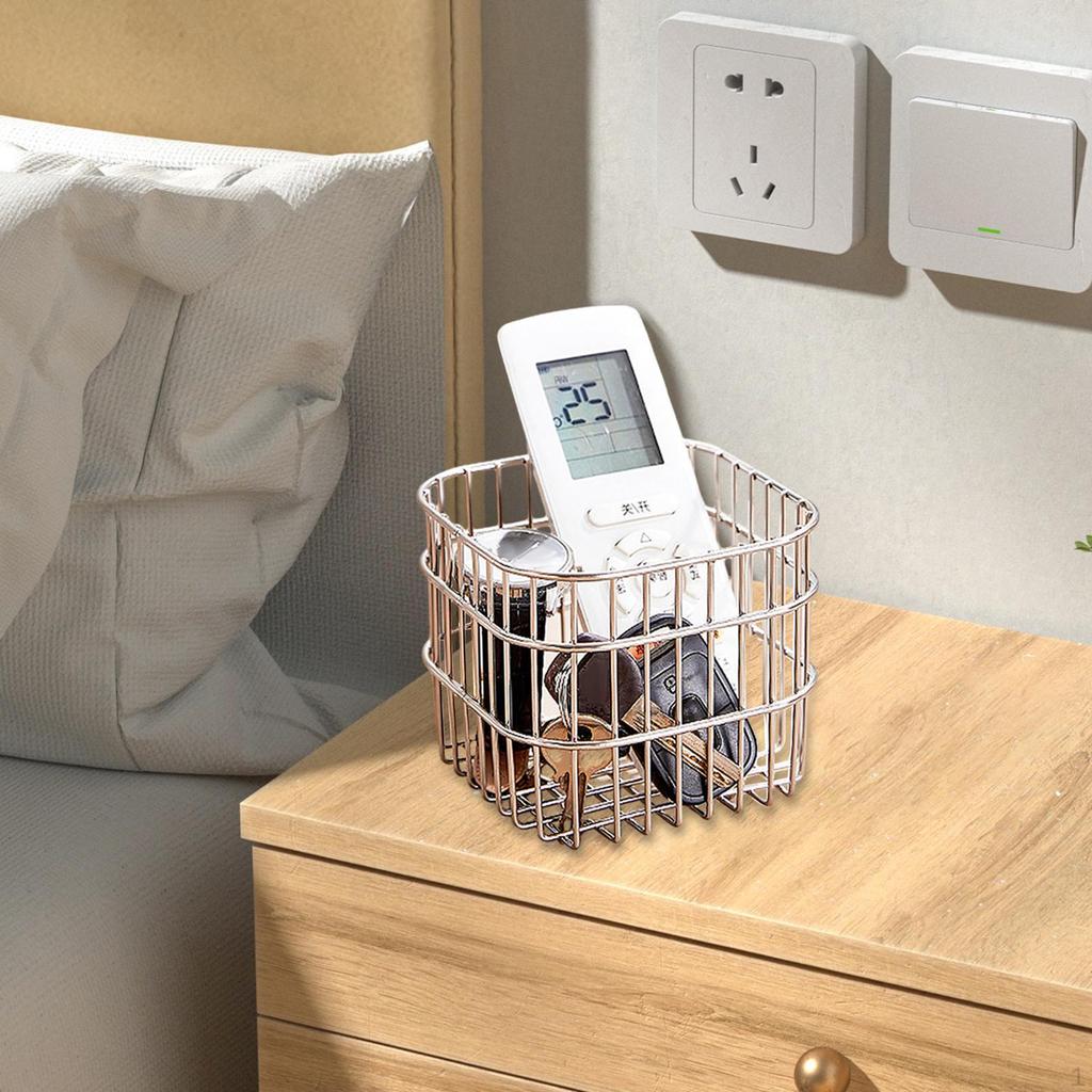 Kompaktowy metalowy kosz druciany do organizacji domu