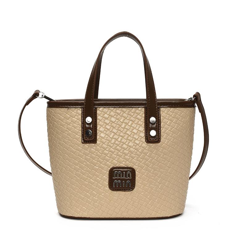 Today's popular hand-carried bucket bag women's new summer high-end sense versatile commuter shoulder messenger bag