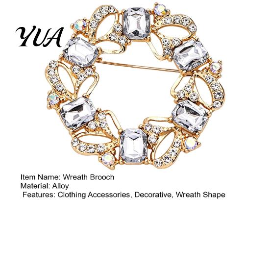 Elegant Shirt Pin Women Rhinestone Hollow Wreath Brooch, Dainty Decorative Badge Bag Decoration Pin, Sweater Cardigan Coat Dress Jewelry Accessories