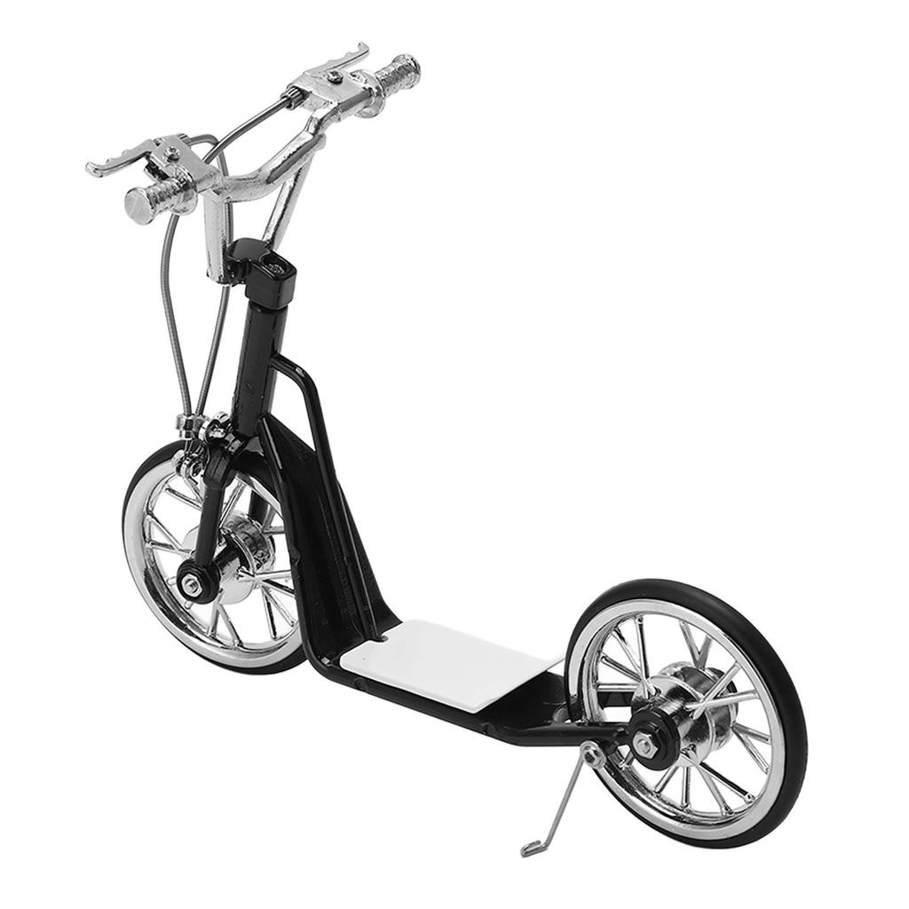 Güverte Scooter Oyuncakları 13x16.5cm5.1x6.5in Canlı Kendin Yap Alaşım Malzeme Siyah Minyatür Oyuncaklar Scooter