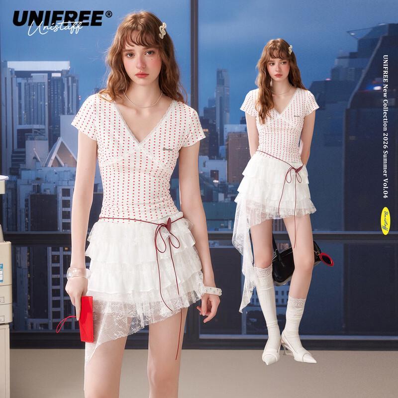 UNIFREE Heart Polka Dot Print Short V-Neck T-Shirt M