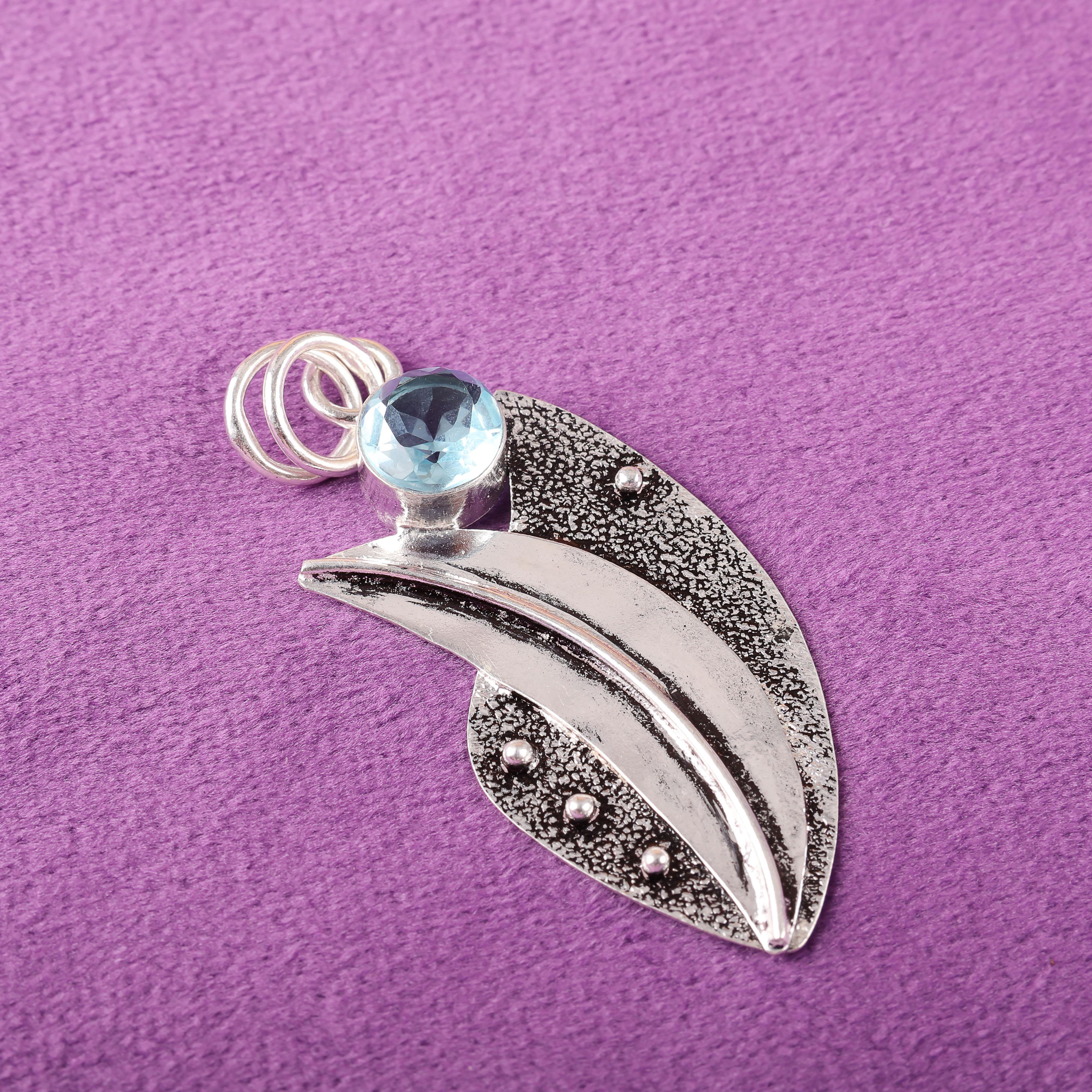 

Подвеска с драгоценным камнем Голубой Топаз, Великолепное украшение ручной работы, Ювелирное изделие из серебра 925 пробы, Удивительная подвеска для свадебного подарка 2.05 inches синий