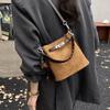 Damska retro tkana torebka crossbody typu bucket - styl europejski i amerykański, torebka casualowa high-end na jedno ramię pod pachę