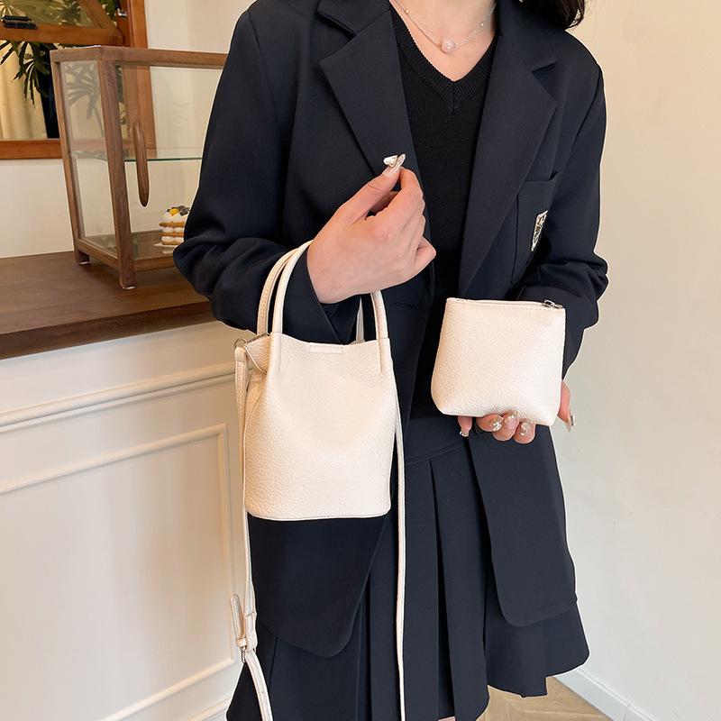 Bucket Bag 2025 New Women's Summer Simple and Versatile Texture Fashion Portable Shoulder Messenger Bag Bag