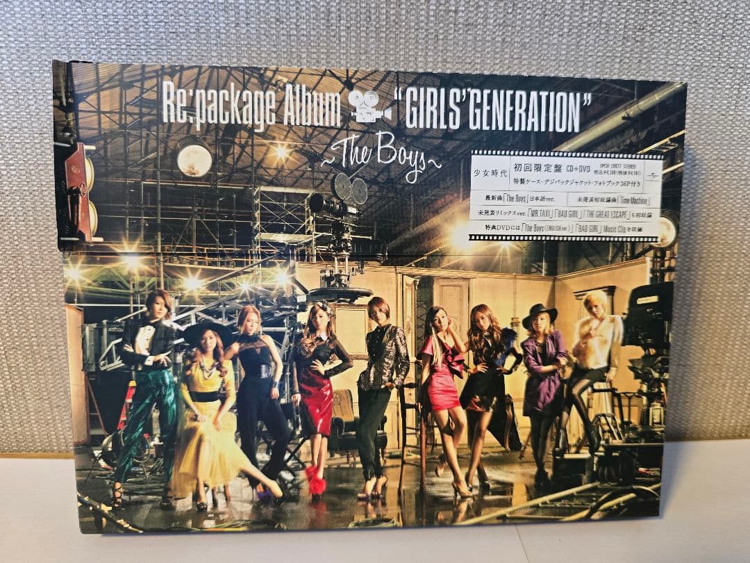 

[USED] Girls Generation First Press Limited Edition Re:package Album ~The Boys~