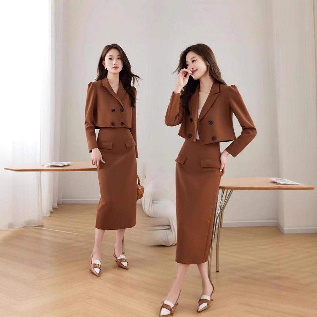 Plus Size 300 Jin Korean Autumn Double-Breasted Lapel Top and High-Waisted Slimming Skirt Set
