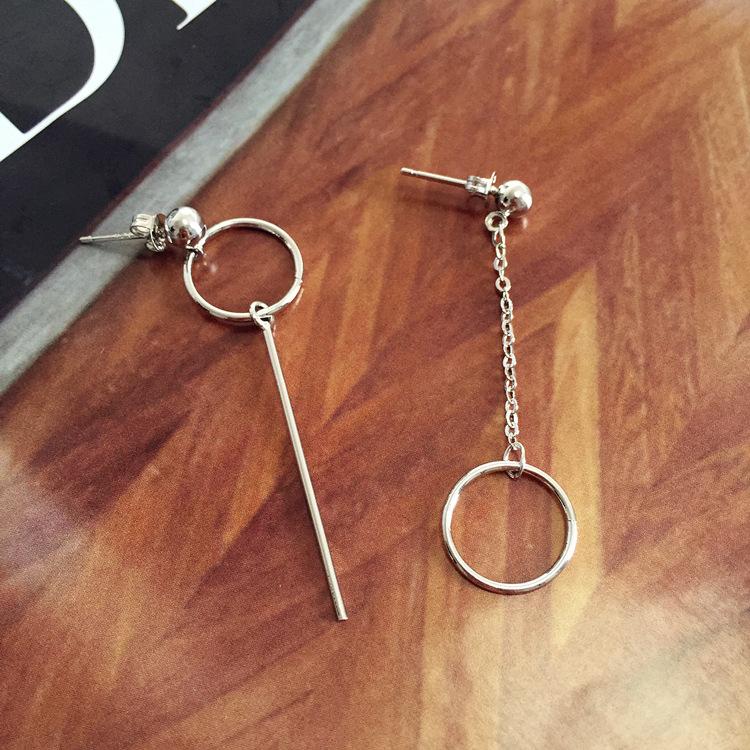 

Minimalist geometric stud earrings, simple triangular pearl fringed earrings, fashionable temperament women s earrings