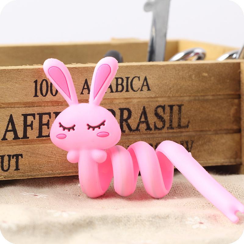 6pcs Mixed Set of Cute Animal-Shaped Cable Organizers - Multifunctional Data Computer And Headphone Wire Winder Black Plastic Cable Management System