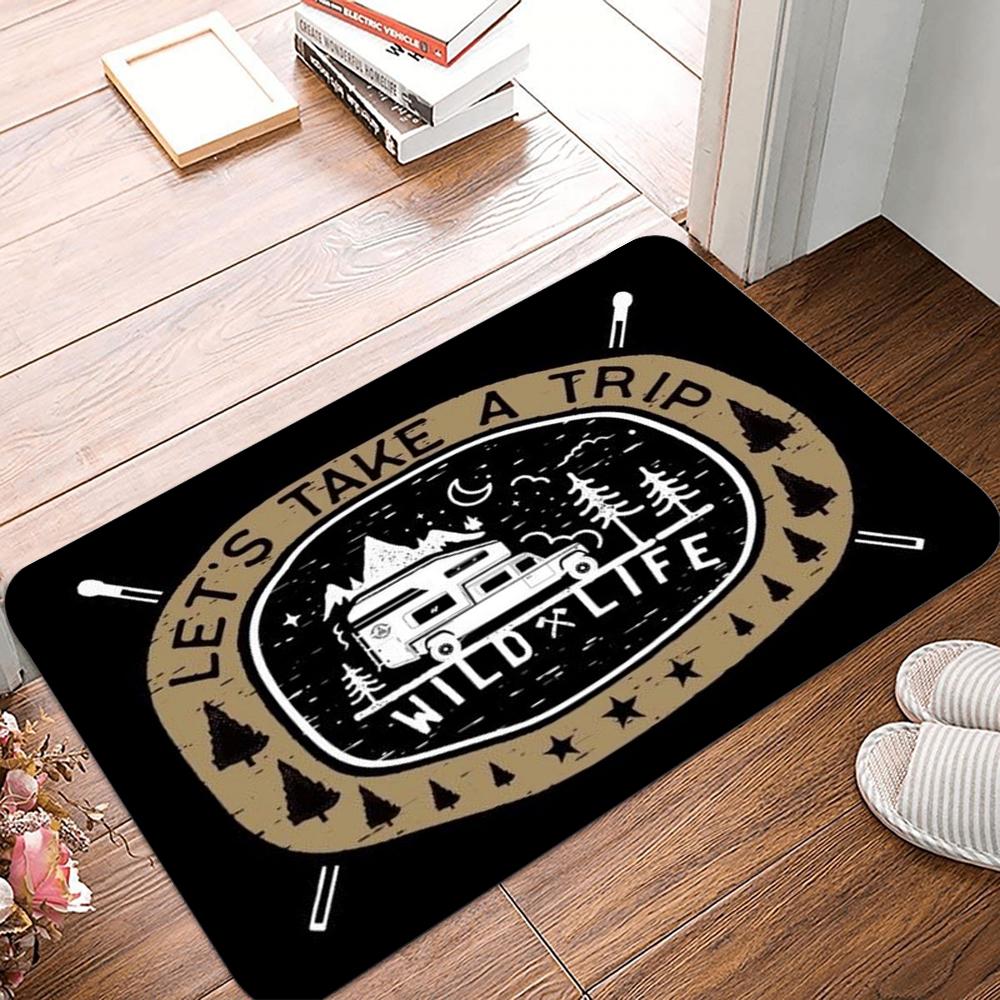 

Outdoor Camping Doormat Mountain Adventure Decorative Mat Non-Slip Indoor/Outdoor Entryway Rug for Home Camping Lover Gift 40x60cm