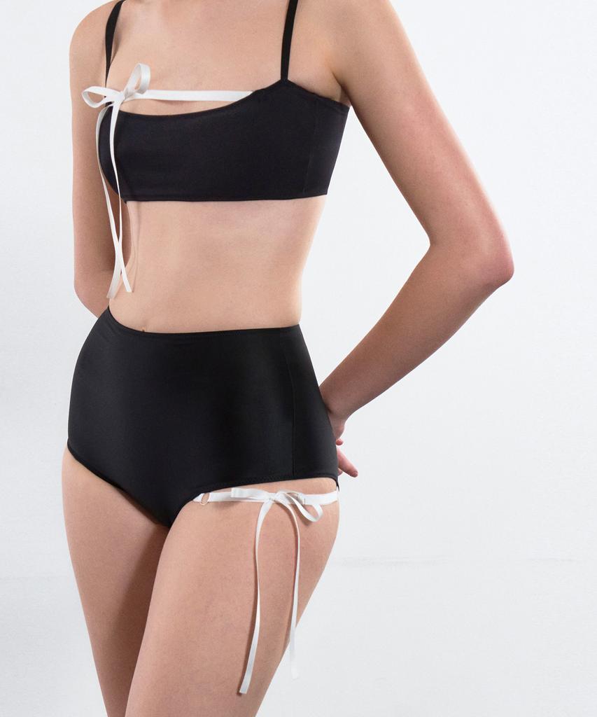 VINAJ One-Sided White Ribbon High Bikini Panties (White)