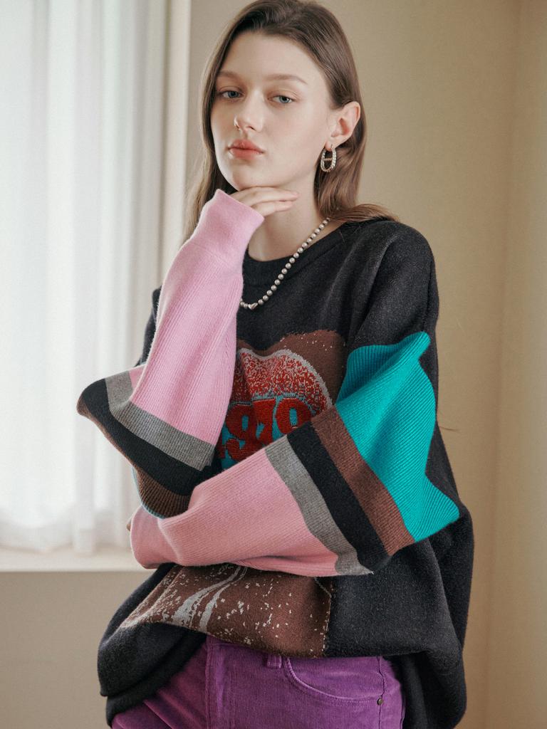 MAXZA Colorblock Vintage Lettering Loose Fit Knit