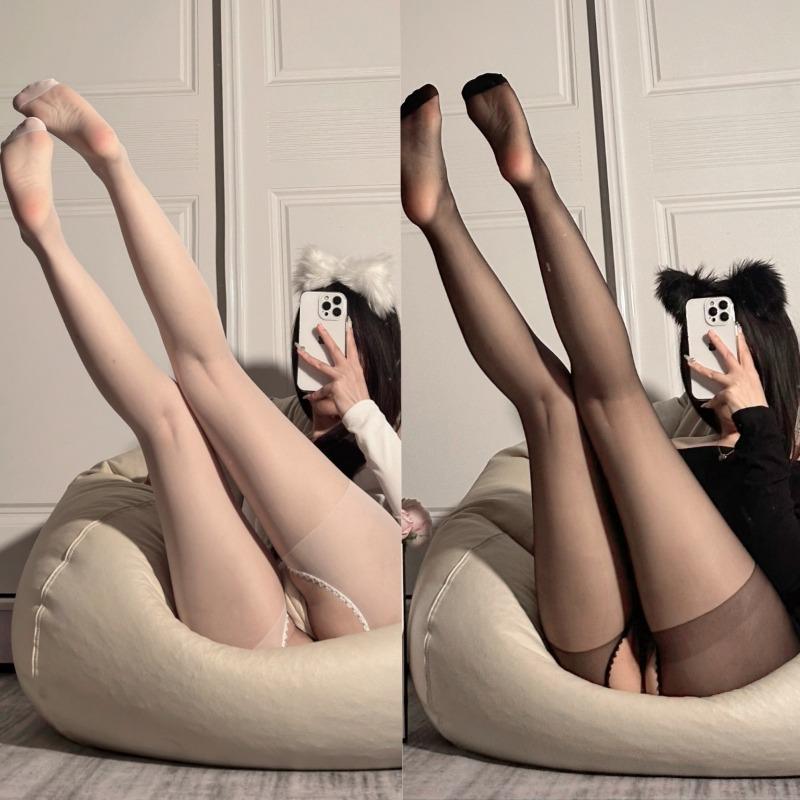 Sexy Underwear, Sexy Lace Suspenders, Integrated Stockings, Seductive Splicing with Feet, Free Stockings, Pure Passion