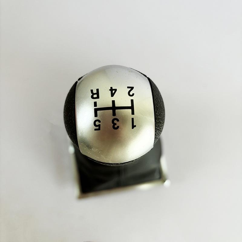 Ford Focus Silver Matte Integrated Shift Knob with Dust Cover