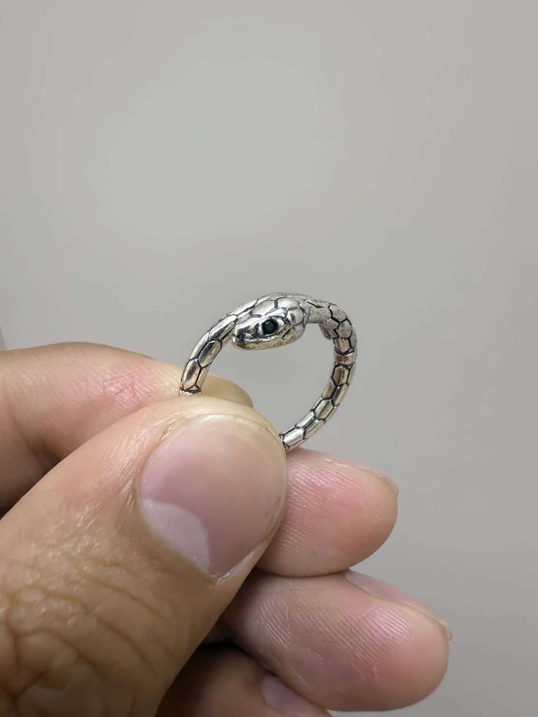 Gothic Exquisite Carving Ancient Silver Stainless Steel Snake Crown Cat Adjustable Opening Rings for Women Men Halloween Jewelry
