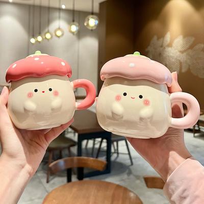 High-value Cute Strawberry Ceramic Mug with Lid Girls Office Coffee Breakfast Cup Practical Birthday Gift
