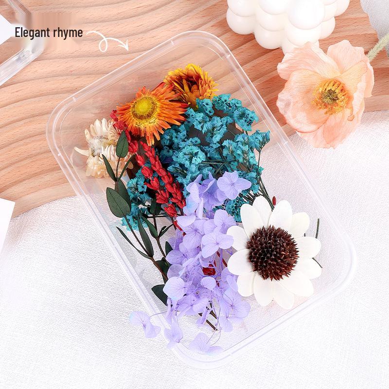 Eternal Dried Flower Photo Frame Decoration – Handmade Air-Dried Bouquet Ornament for March 8th