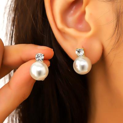 Accessories, Micro-Inlaid Zircon Exquisite Small Pearl Stud Earrings, Retro Simple Pearl Earrings