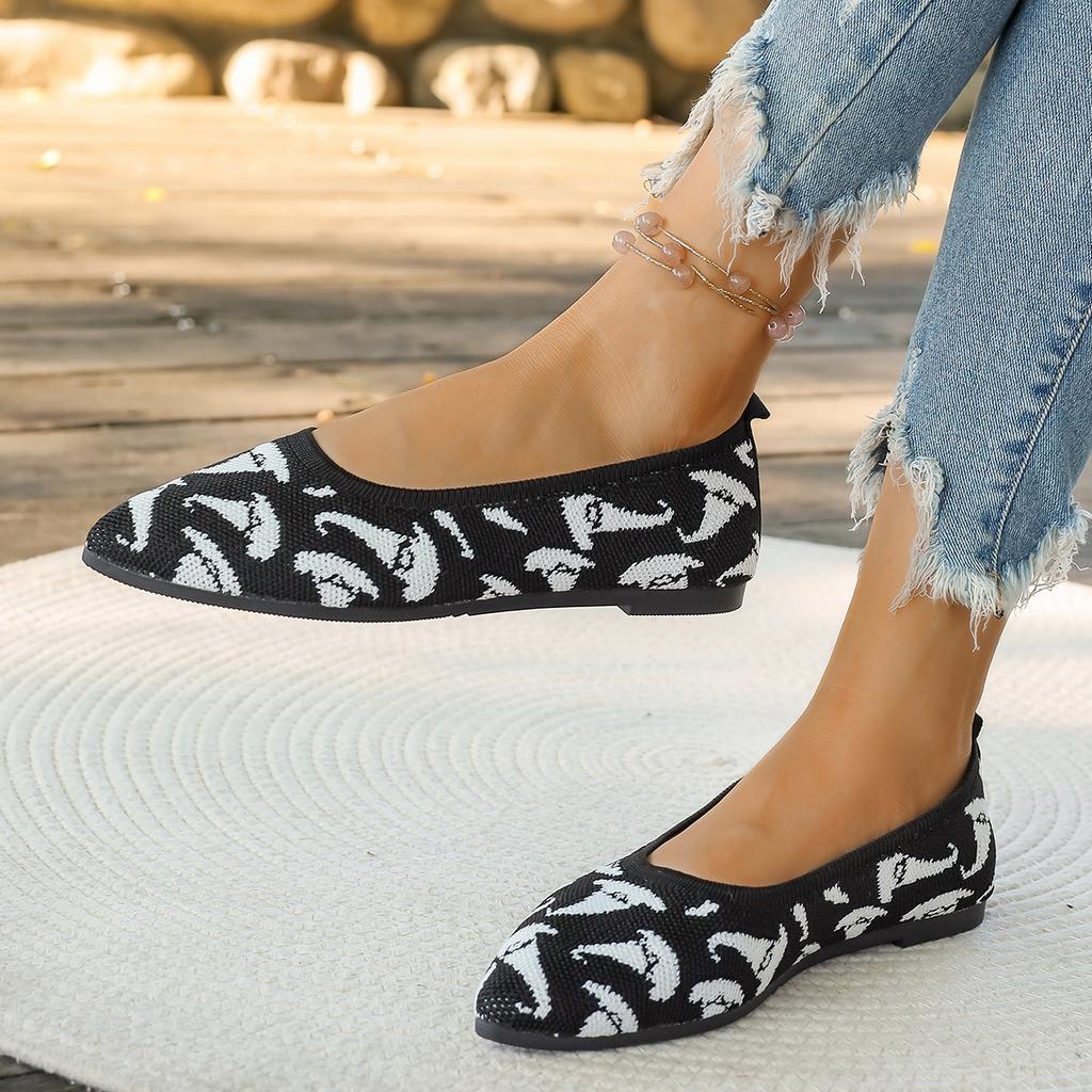 Fashion Women Flats 2024 New Spring Autumn Fashion Casual Pointed Top Loafers Shoes Shallow Comfortable Outdoor Lolita Shoes Sneakers