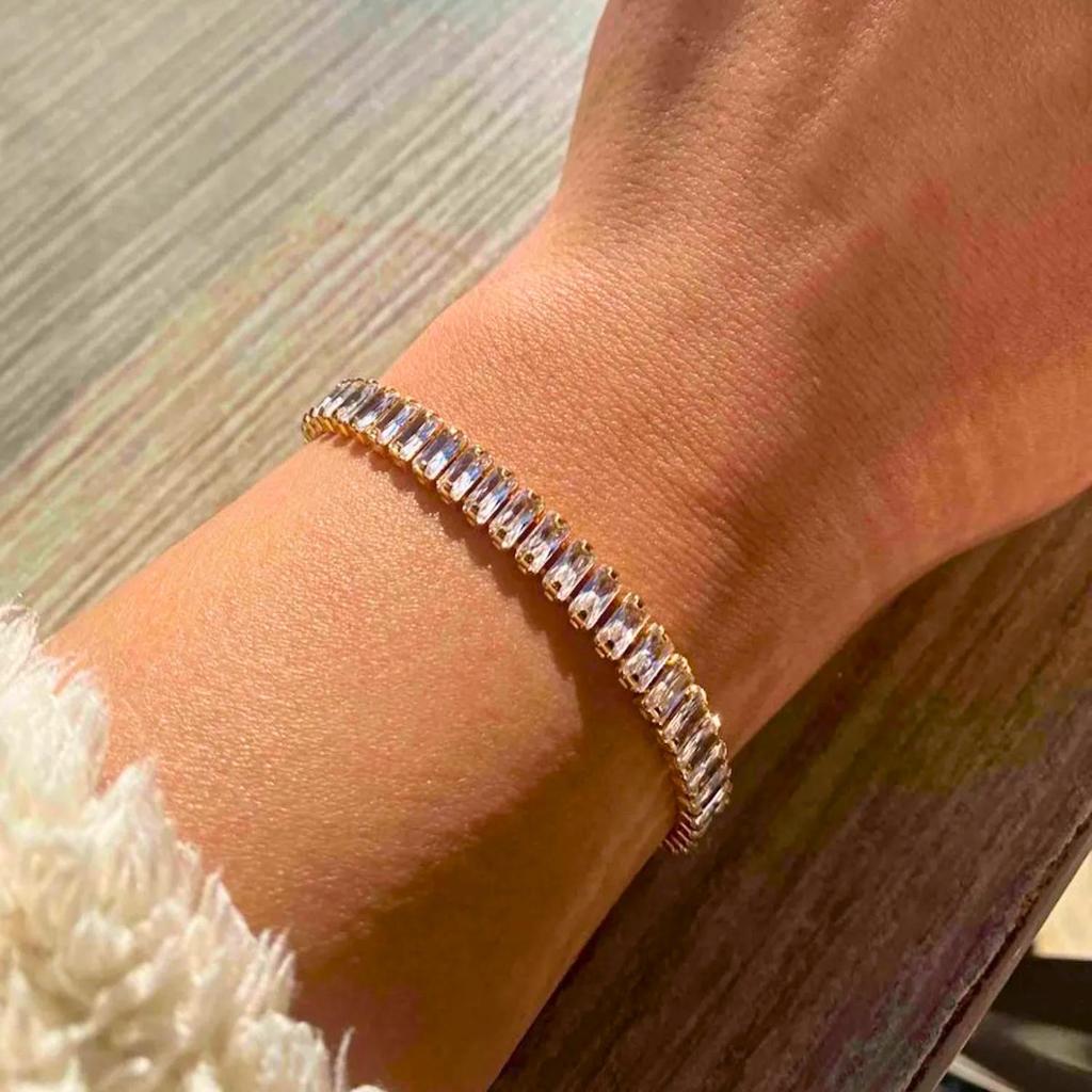 Elegantes Zirkonia-Baguette-Steinarmband – Anlaufgeschützter Edelstahlschmuck für Damen – Verstellbare Länge 16-18cm