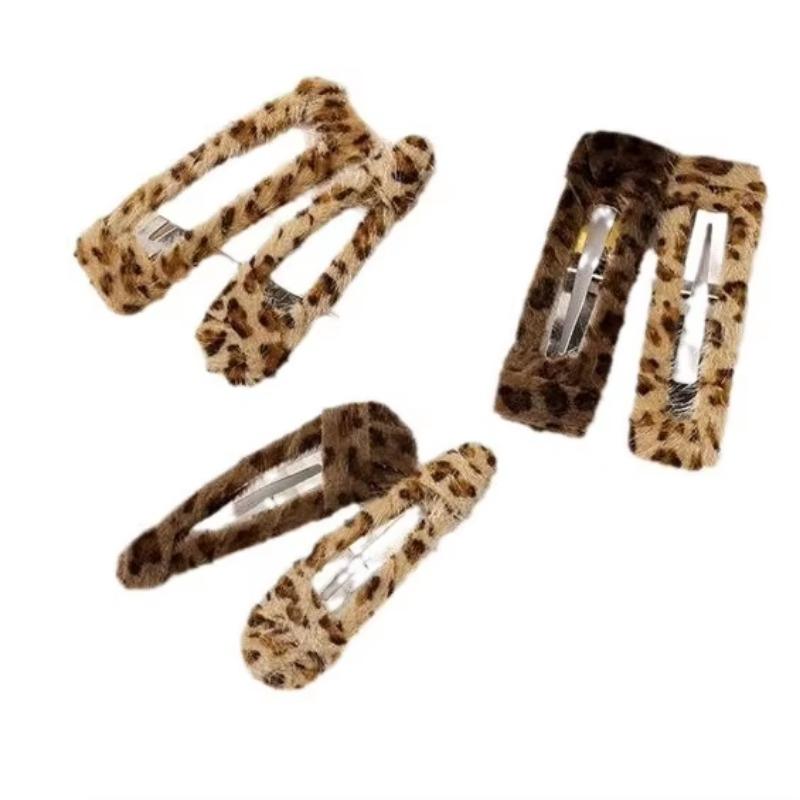 2 ks Korejské plyšové sponky do vlasů s leopardím vzorem Dámské osobité sponky Pokrývky hlavy Dívčí vlasové doplňky