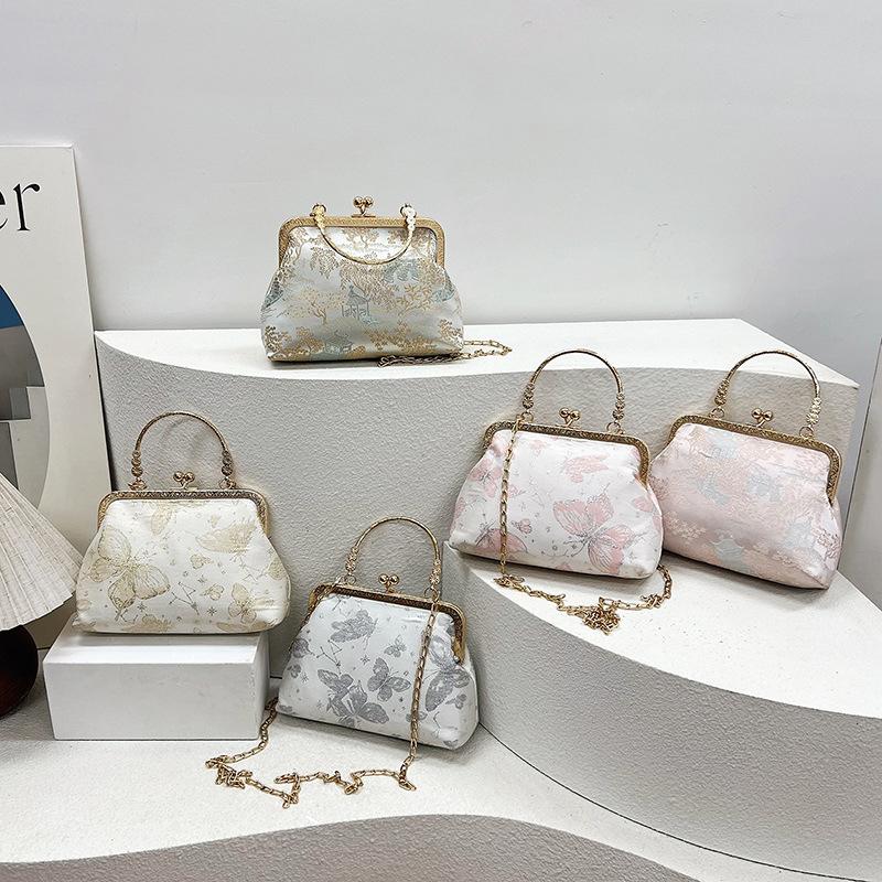 National style cheongsam lock chain small bag women's spring and summer new versatile women's popular one-shoulder crossbody bag