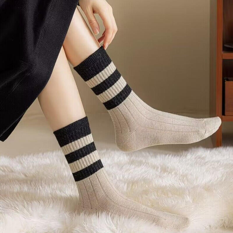 Denia Golji Knit Long Socks 5-Color Set 5-piece set