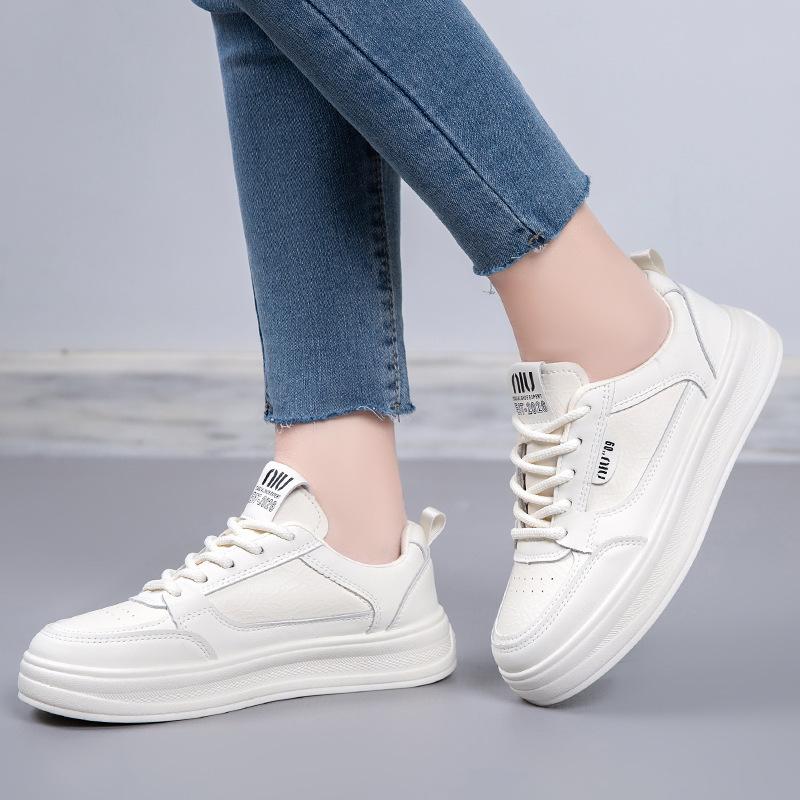 2025 Popular Spring Fashion Women's Casual Shoes Soft Soles Are Not Tired Feet High-end White Shoes Niche Sports Board Shoes